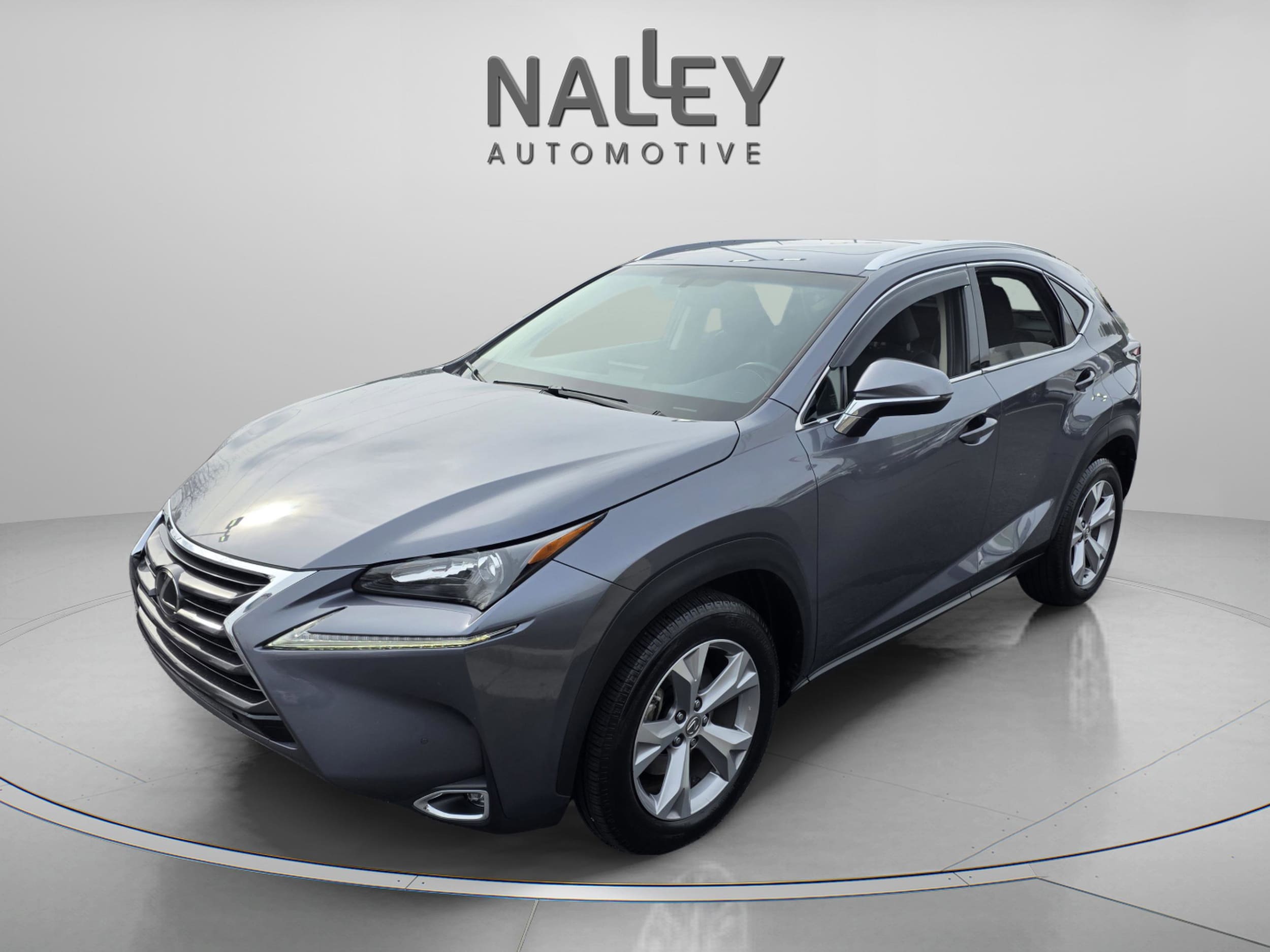 2017 Lexus NX 200t's photo