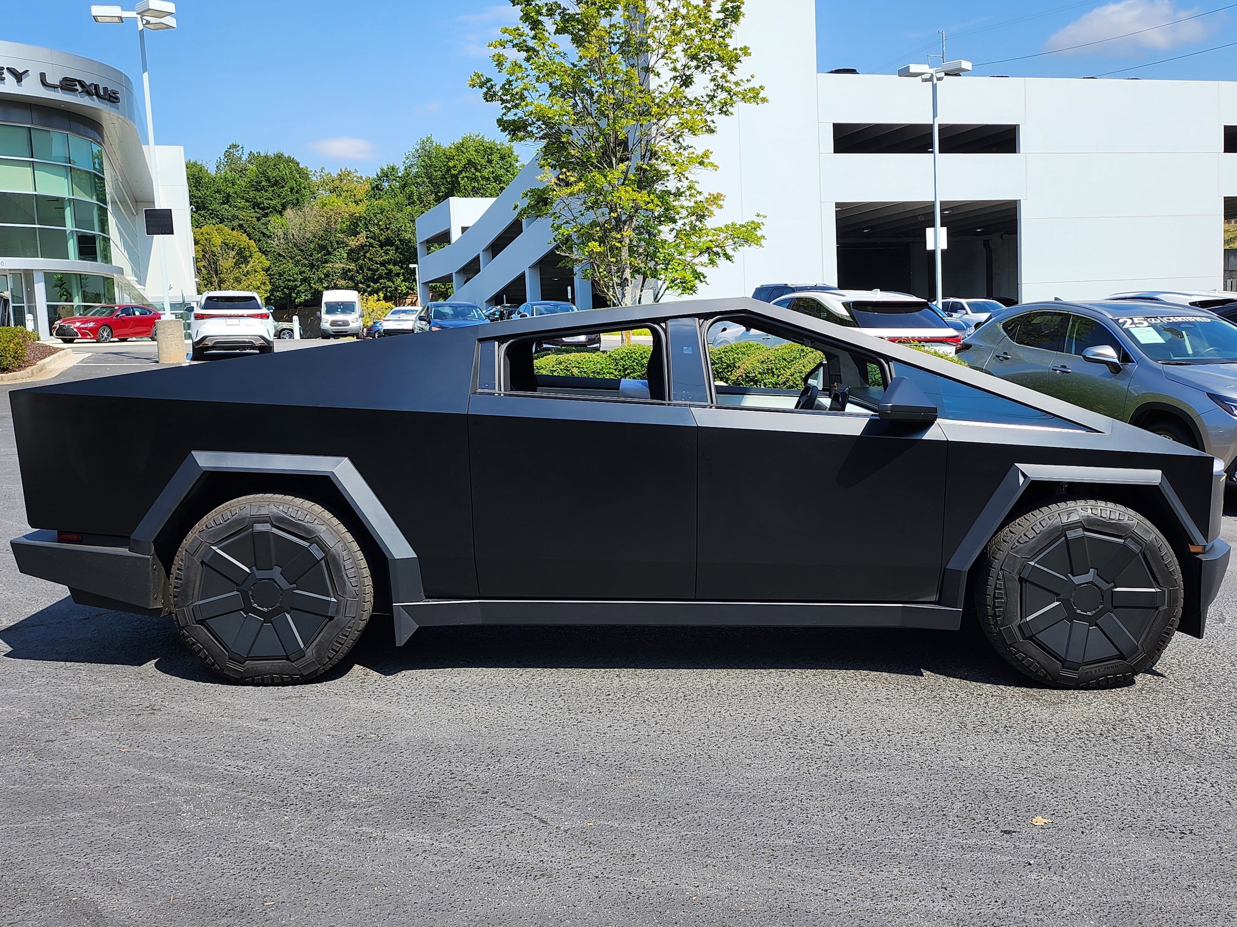 Used 2024 Tesla Cybertruck Base with VIN 7G2CEHED2RA006836 for sale in Northfield, Minnesota
