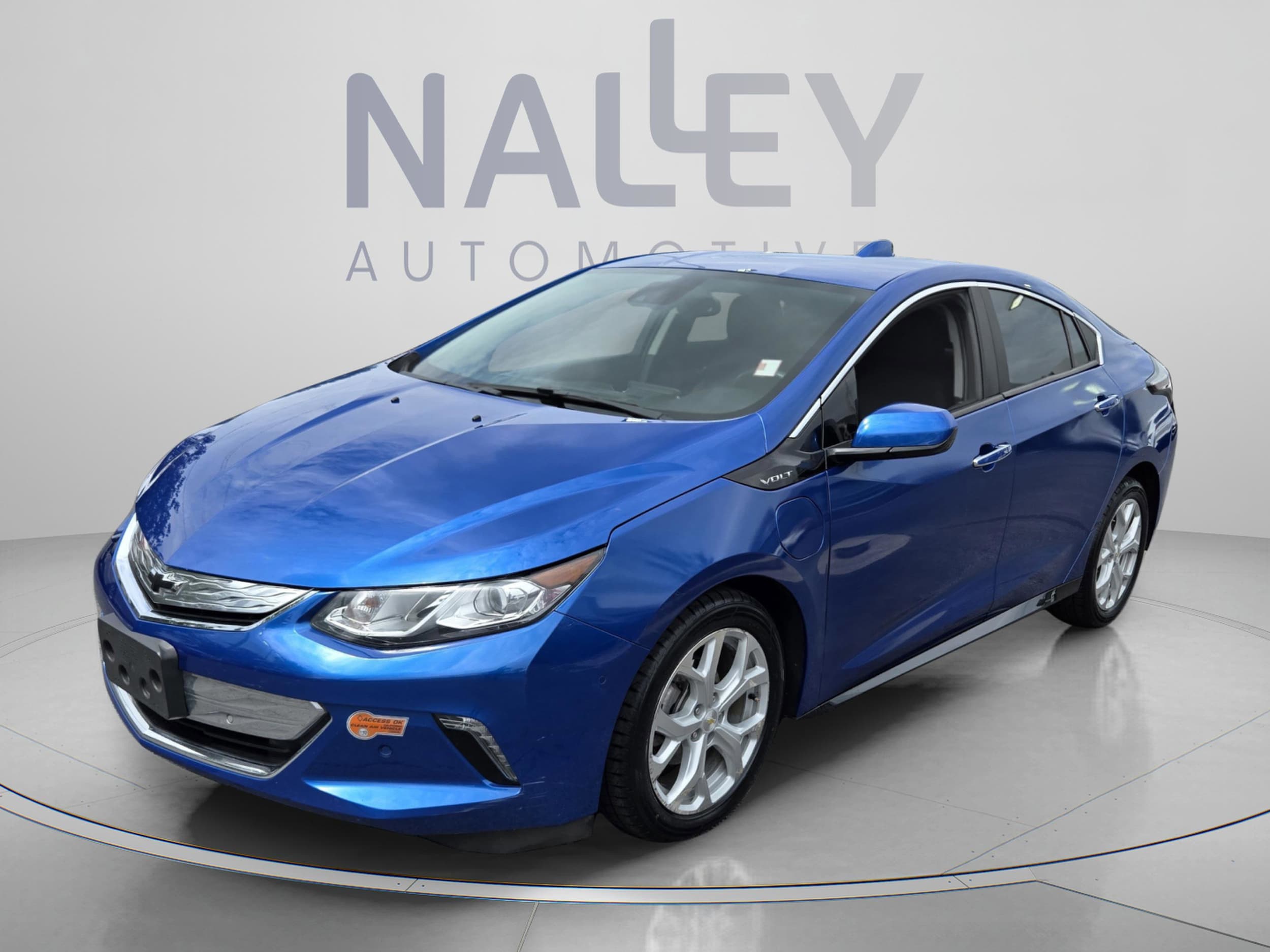 2018 Chevrolet Volt Premier's photo