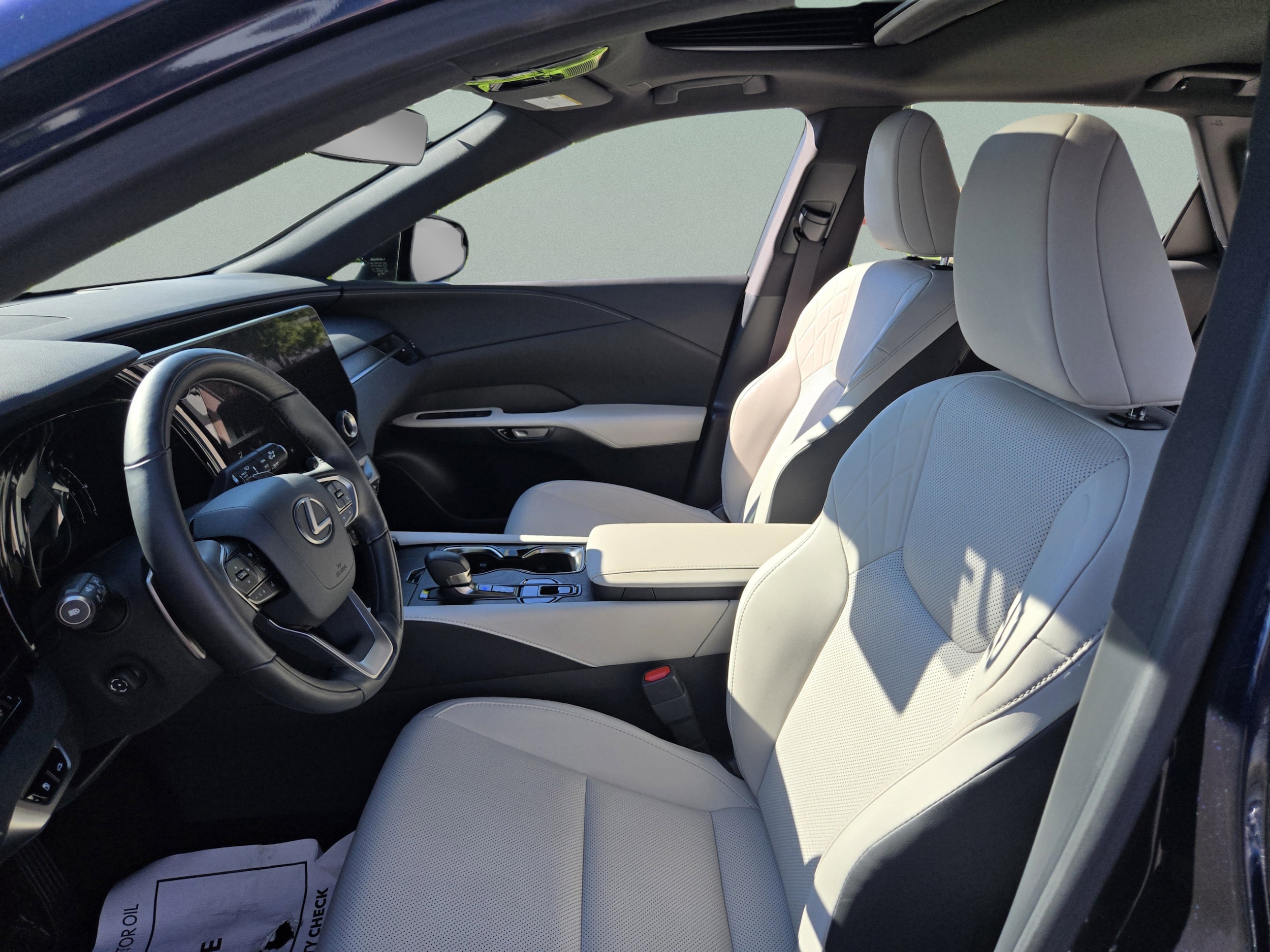 2024 Lexus RX 350 - Photo 29