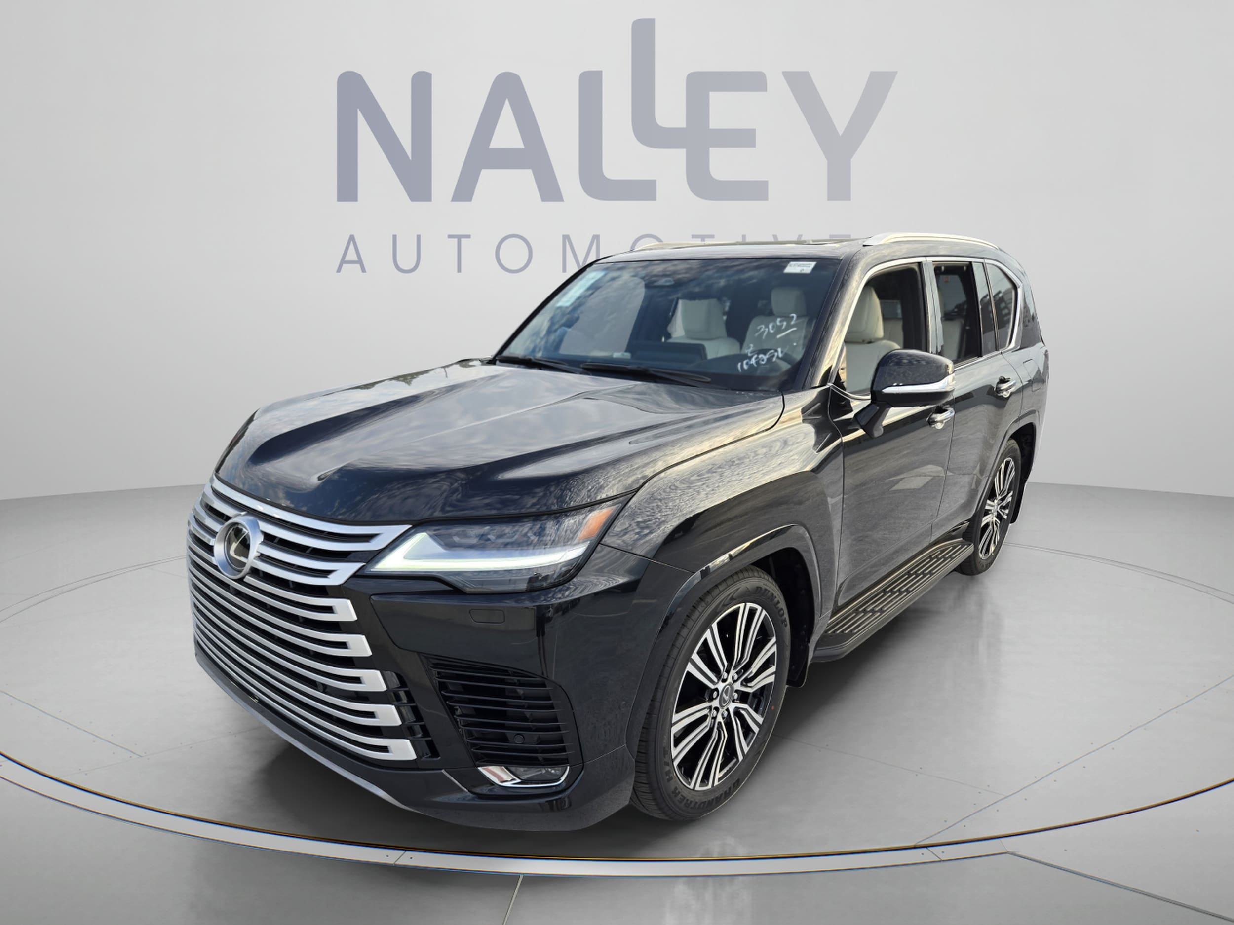 LEXUS LX 700h