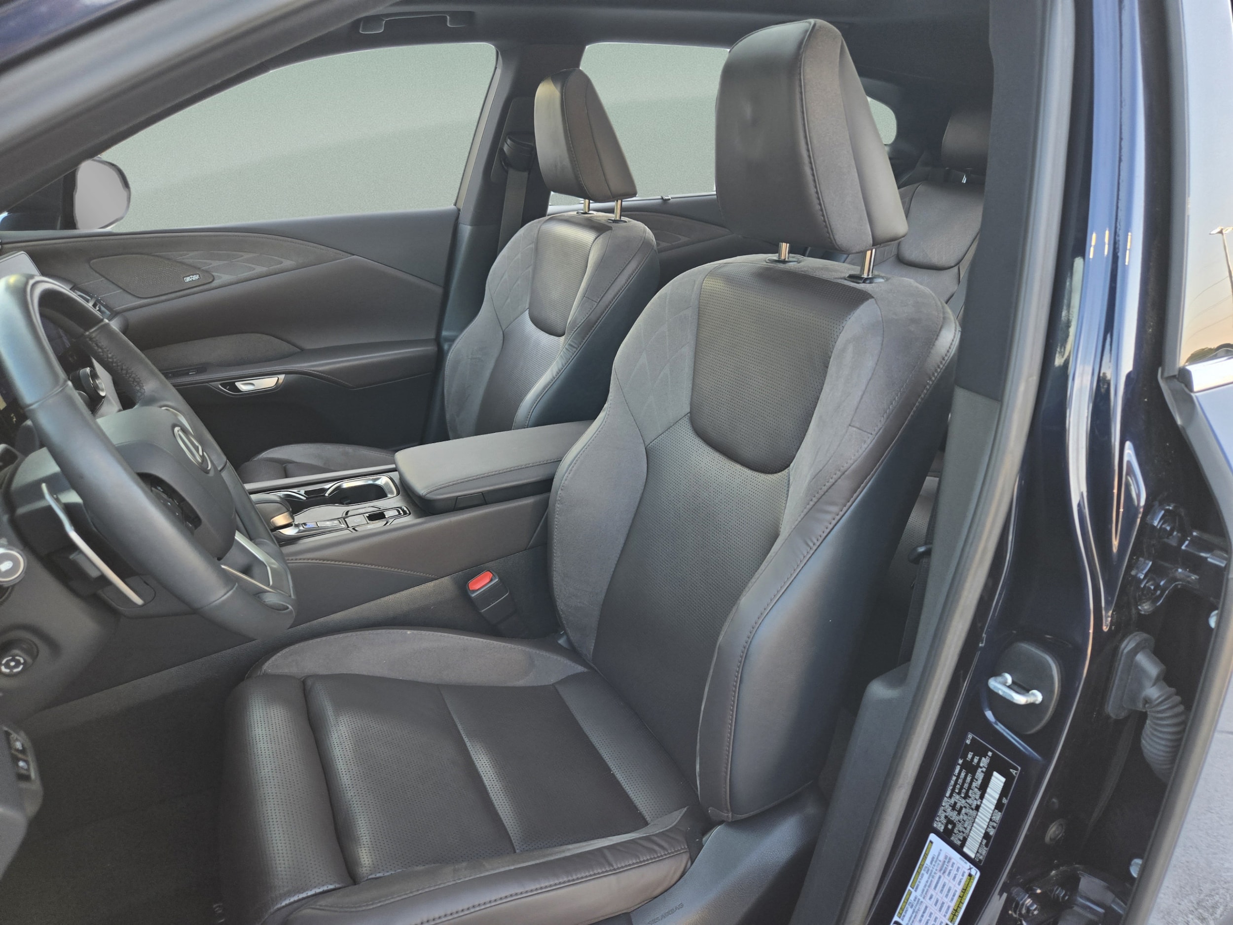 2023 Lexus RX 350 - Photo 13