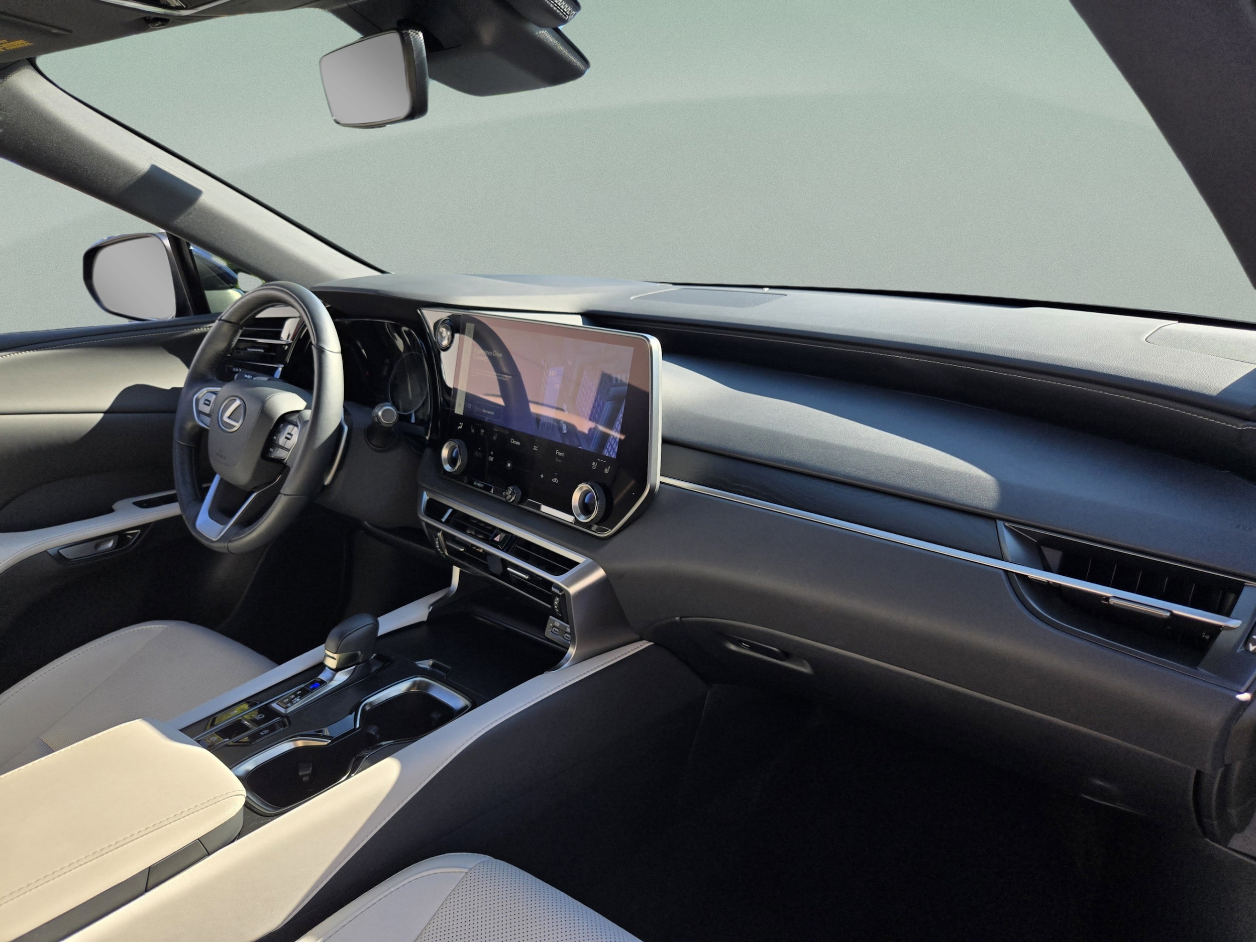 2024 Lexus RX 350 - Photo 12