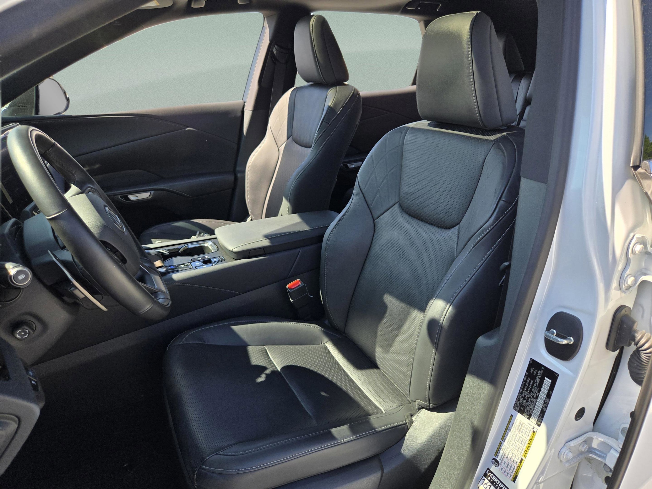 2024 Lexus RX 350 - Photo 13