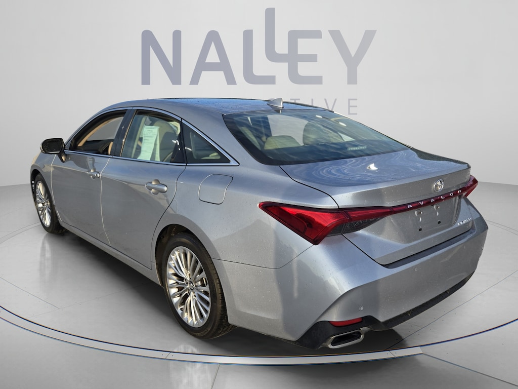 Used 2019 Toyota Avalon XLE