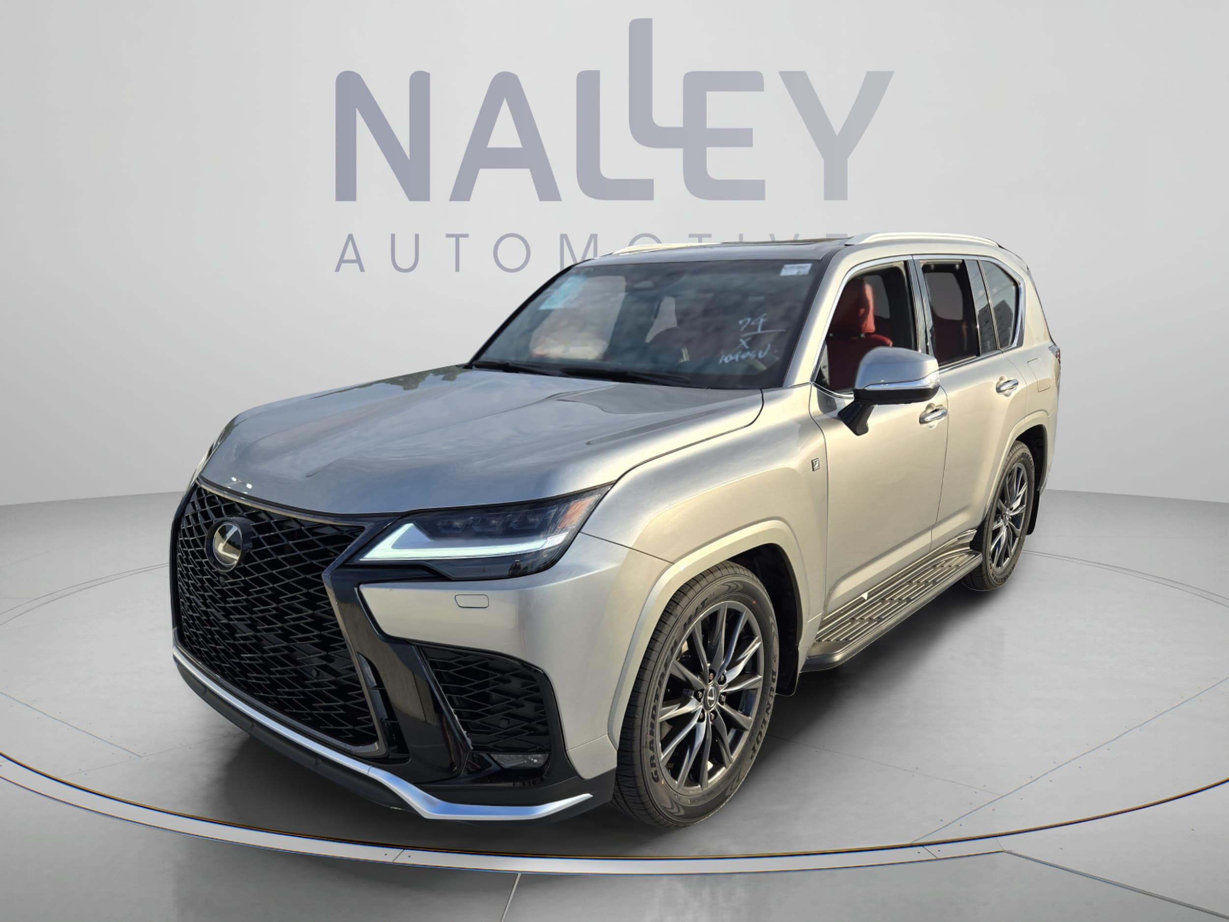 LEXUS LX 600