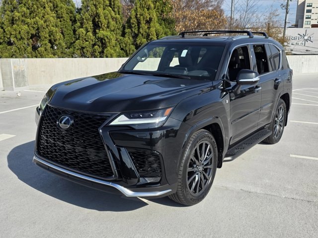 2025 Lexus LX F-Sport's photo