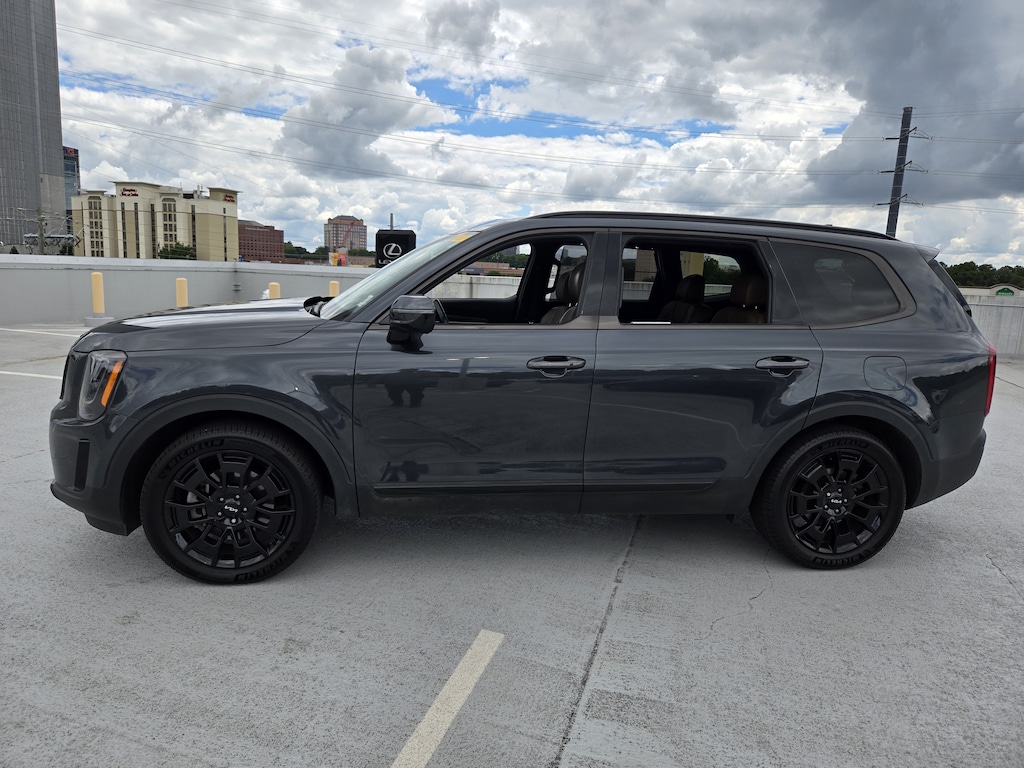 Used 2022 Kia Telluride SX