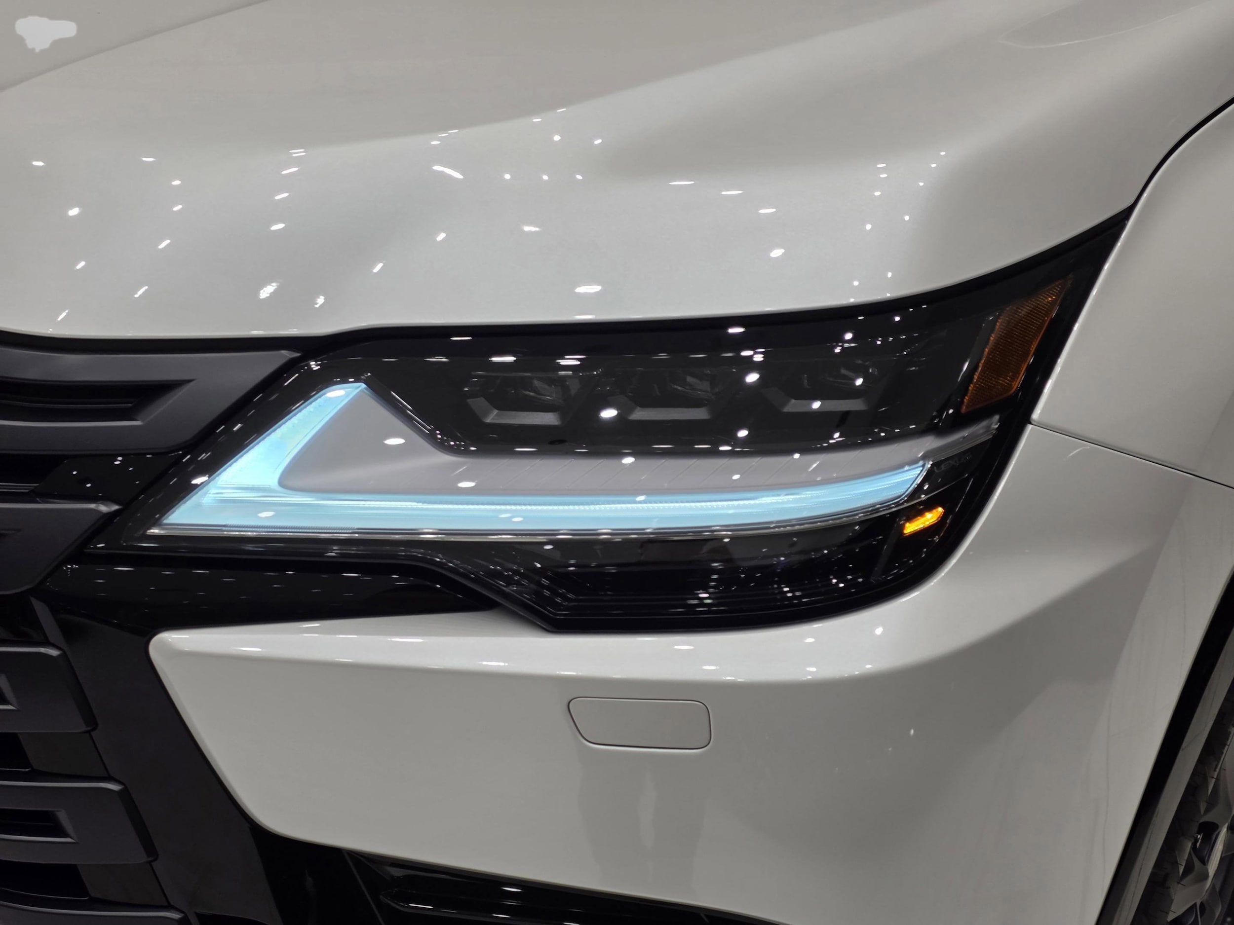 2026 Lexus LX 700h Overtrail - Photo 30