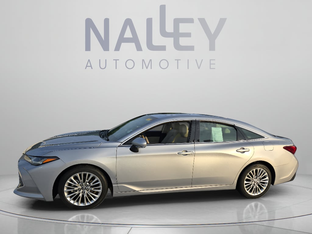 Used 2019 Toyota Avalon XLE