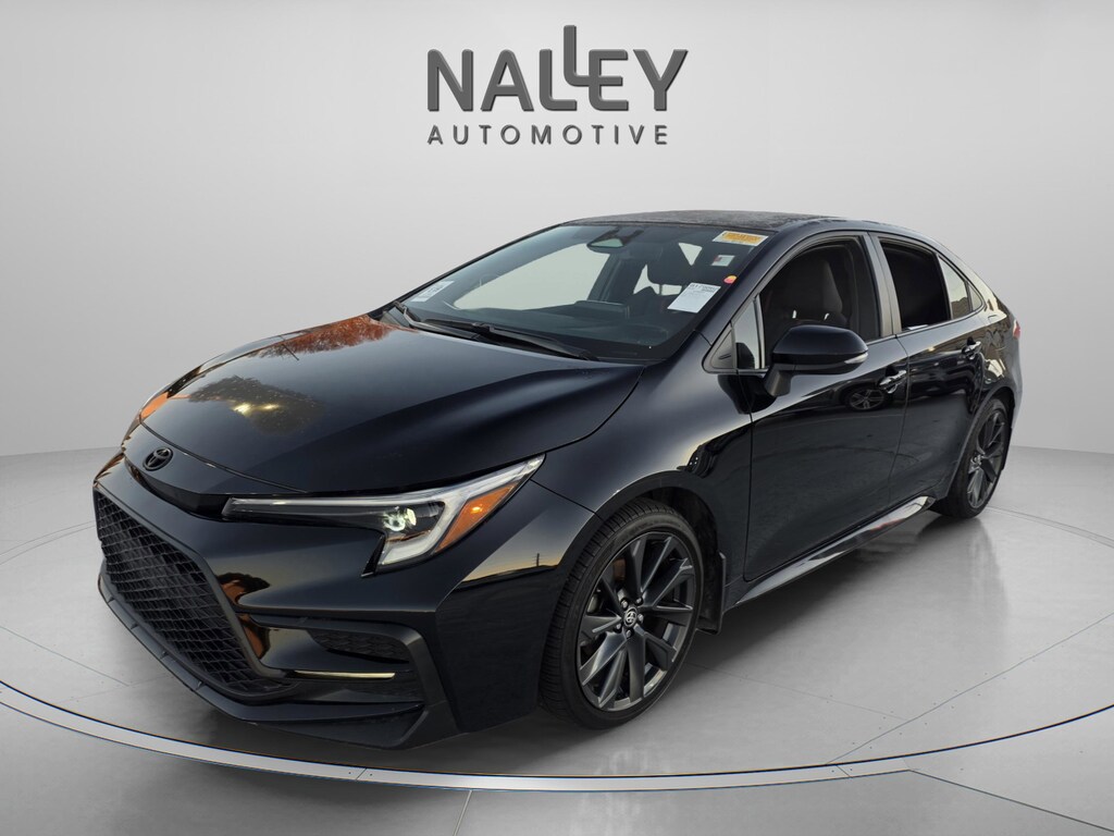 Used 2025 Toyota Corolla SE Sedan