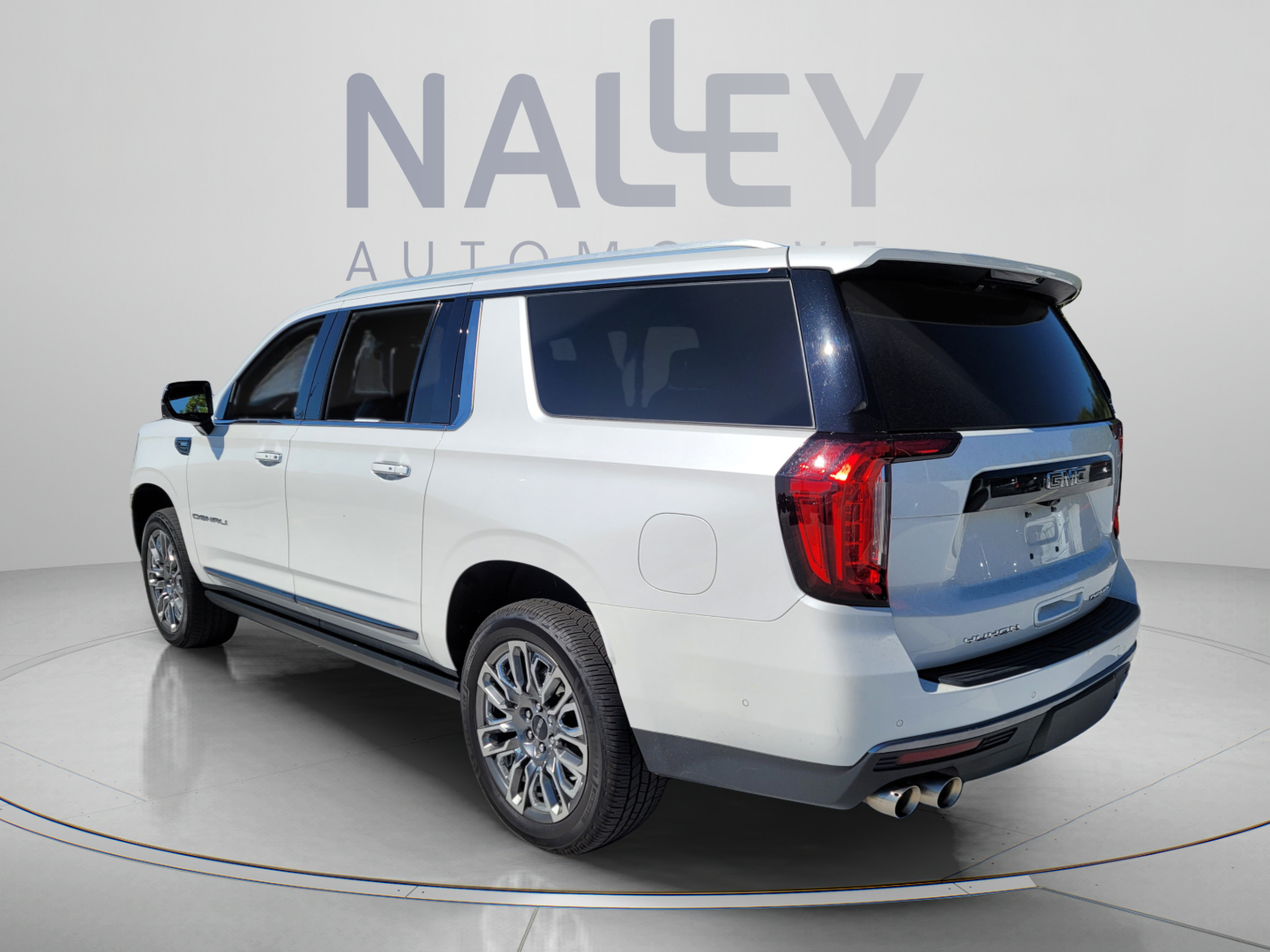Used 2023 GMC Yukon XL Denali Ultimate