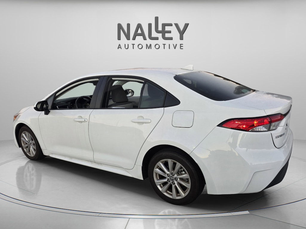 Used 2024 Toyota Corolla LE Sedan