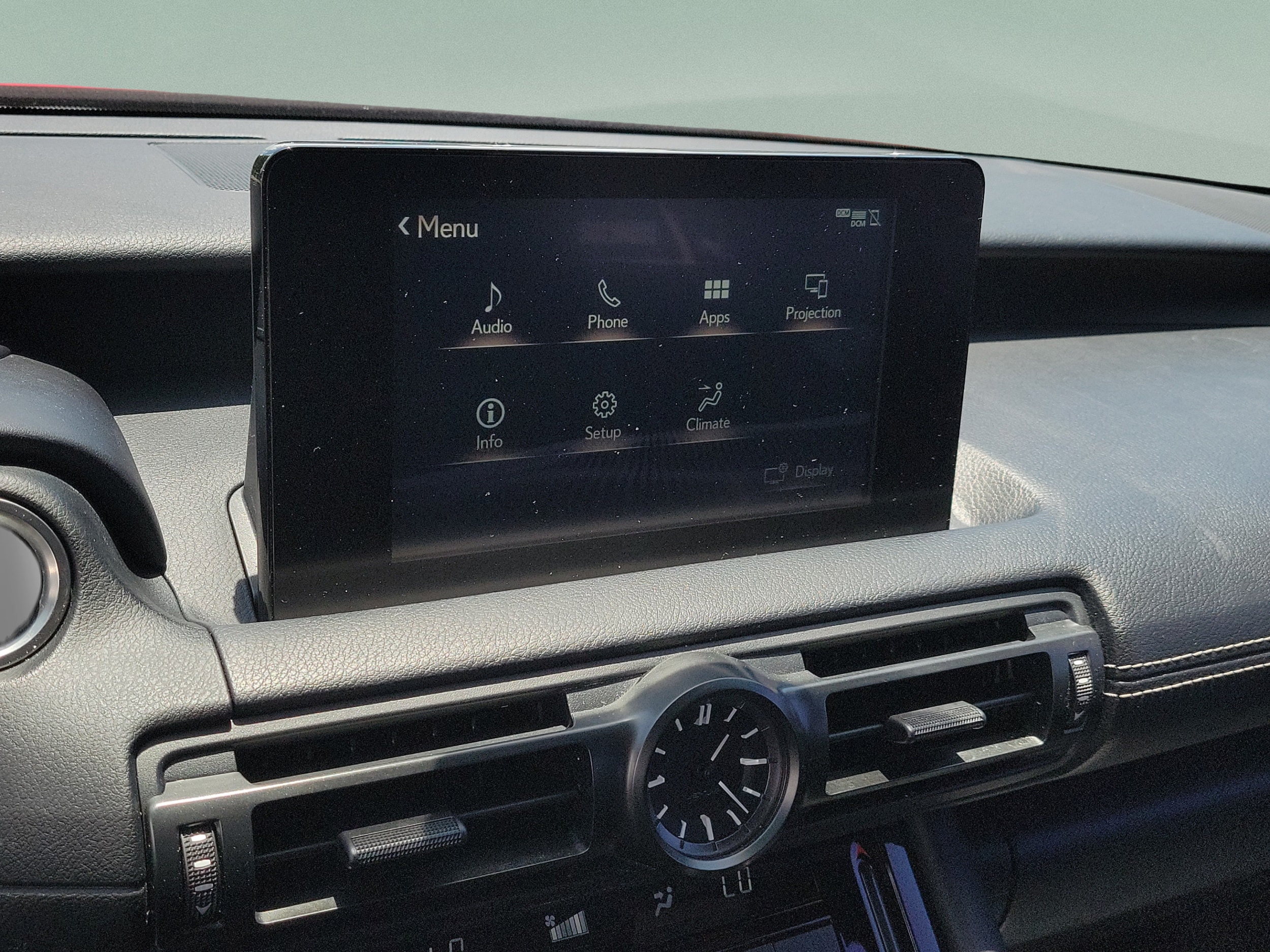 2024 Lexus IS 300 - Photo 27