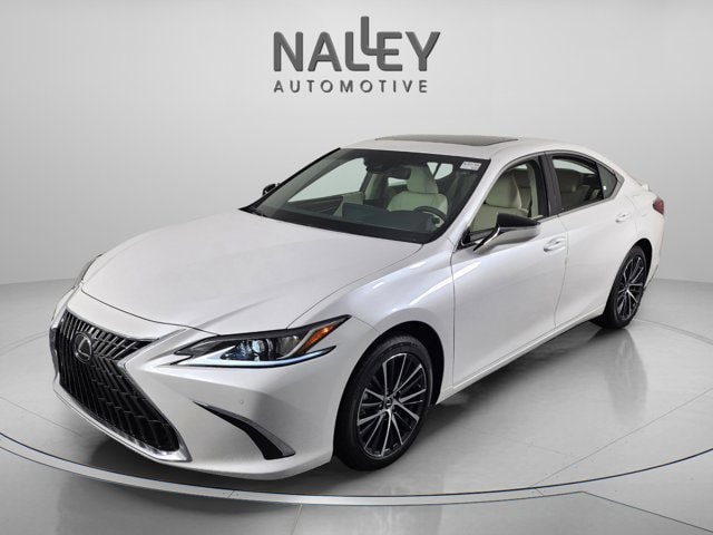 2025 Lexus ES Hybrid 300h's photo