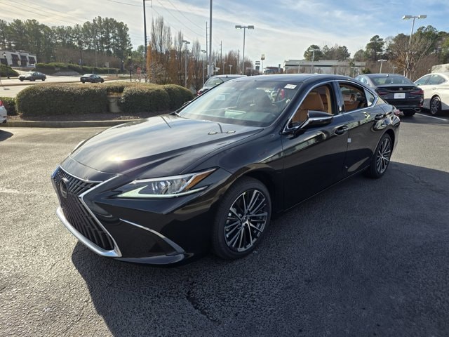 2025 Lexus ES 350's photo