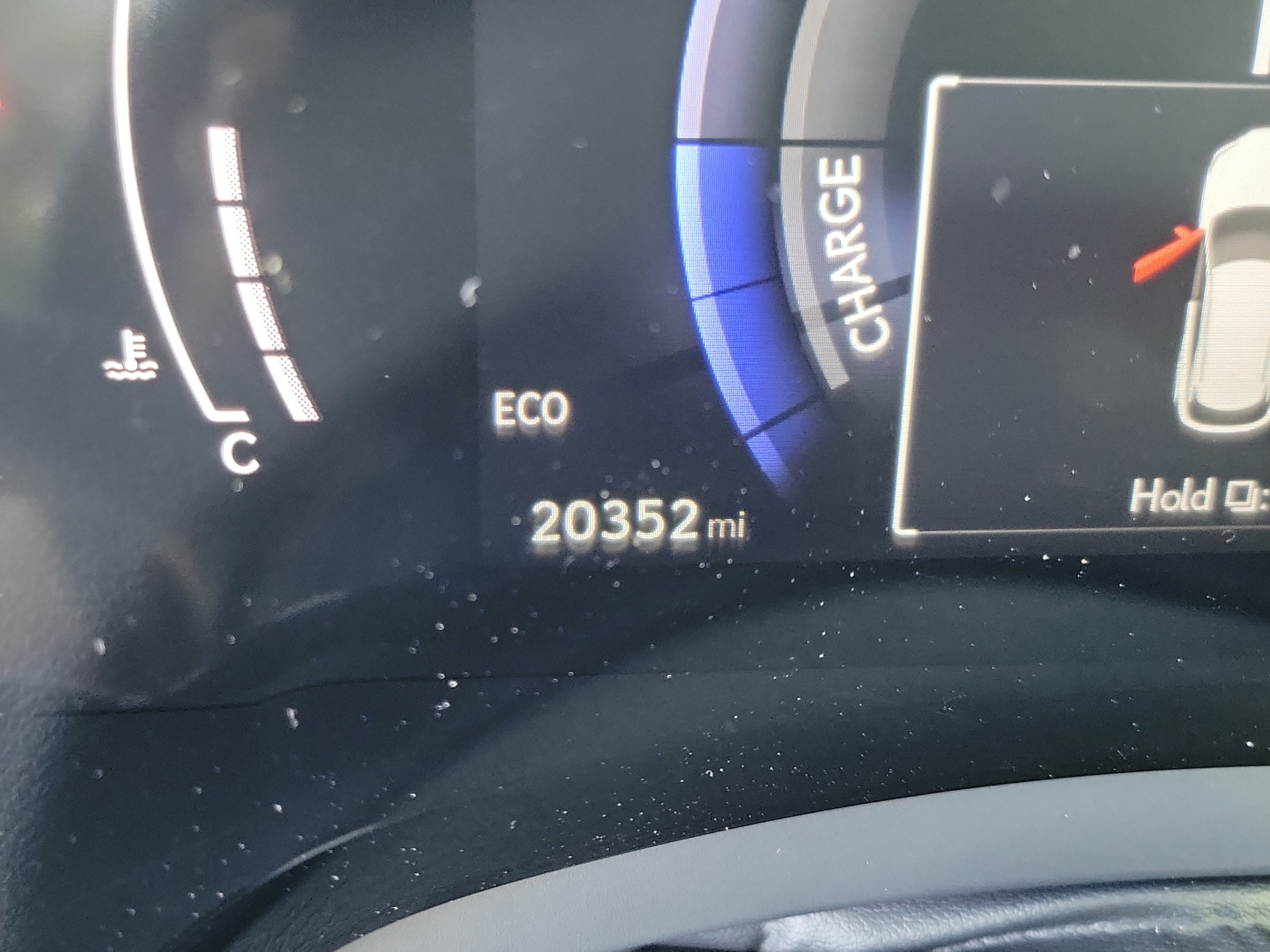 2023 Lexus RX Hybrid 500h - Photo 17