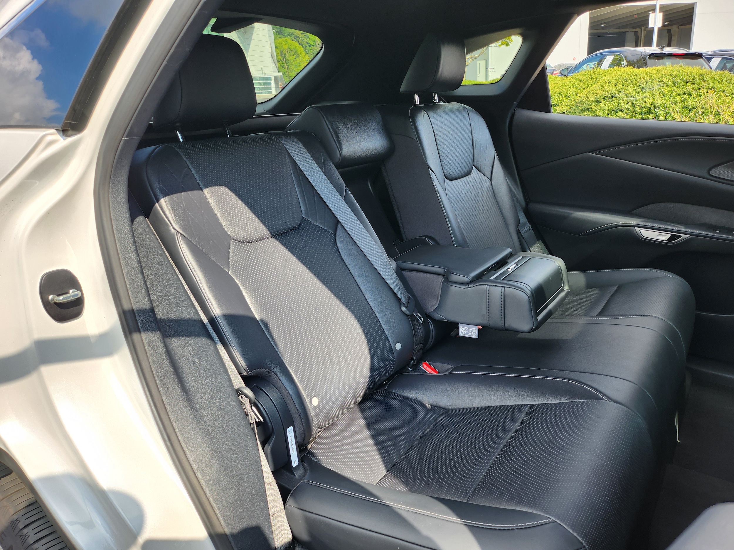 2024 Lexus RX Hybrid 350h - Photo 33