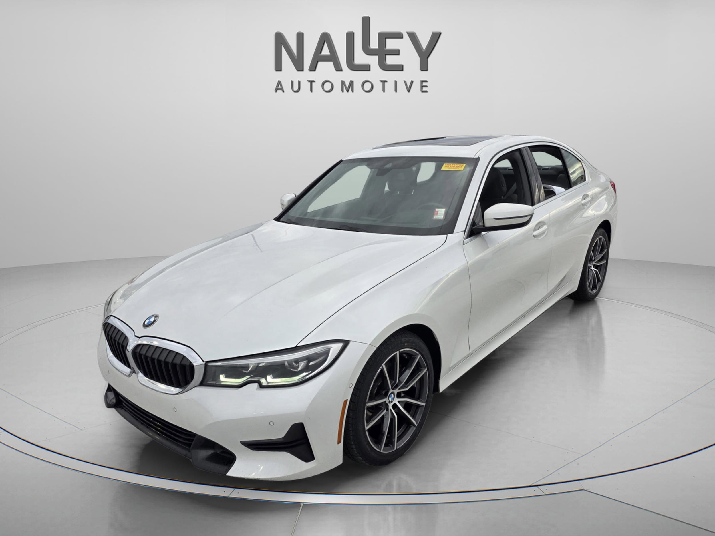 2021 BMW 3 Series 330i's photo