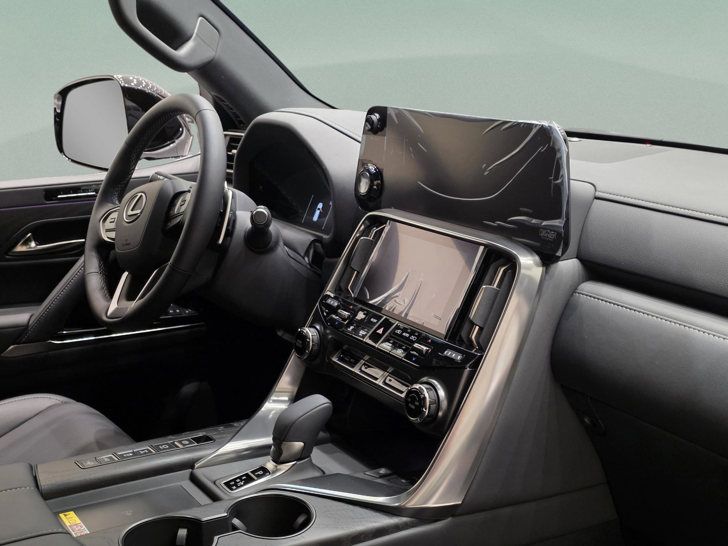 2026 Lexus LX 700h Overtrail - Photo 25