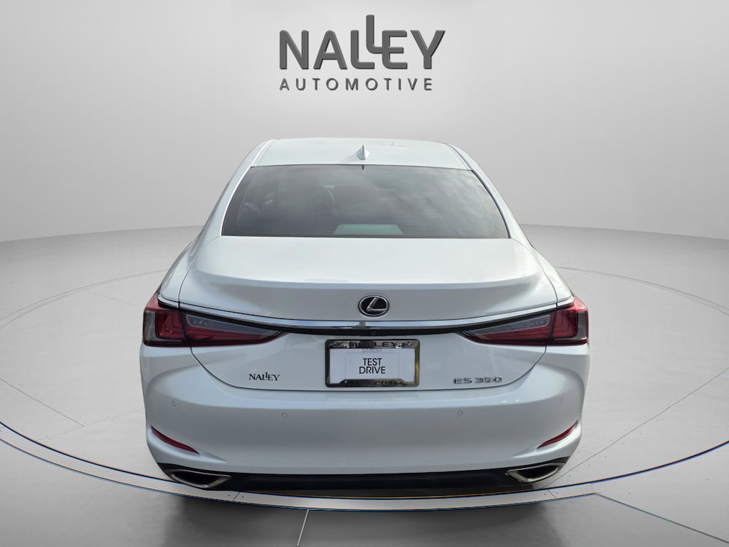 Certified 2022 Lexus ES 350 Sedan