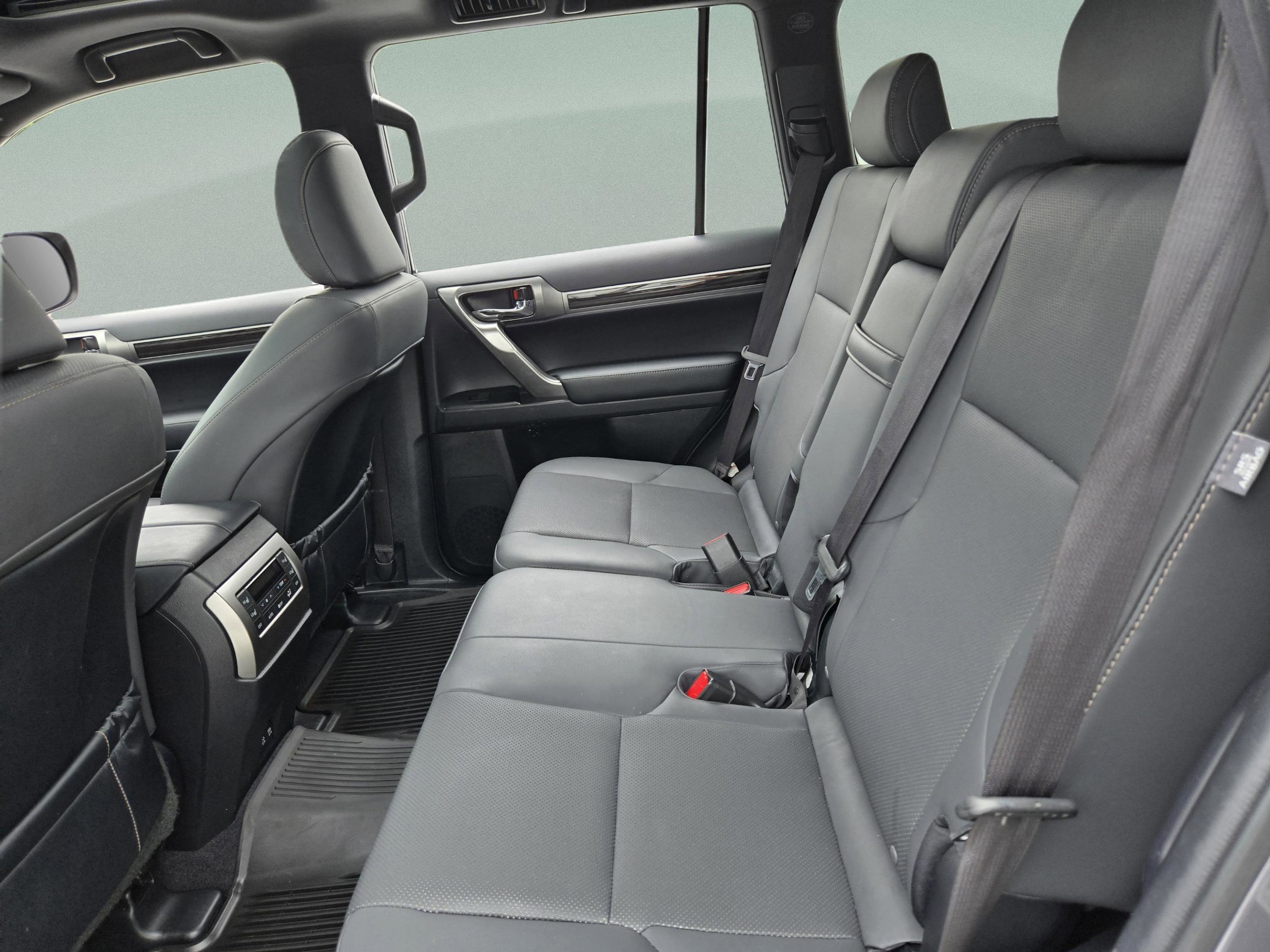 2023 Lexus GX PREMIUM - Photo 27
