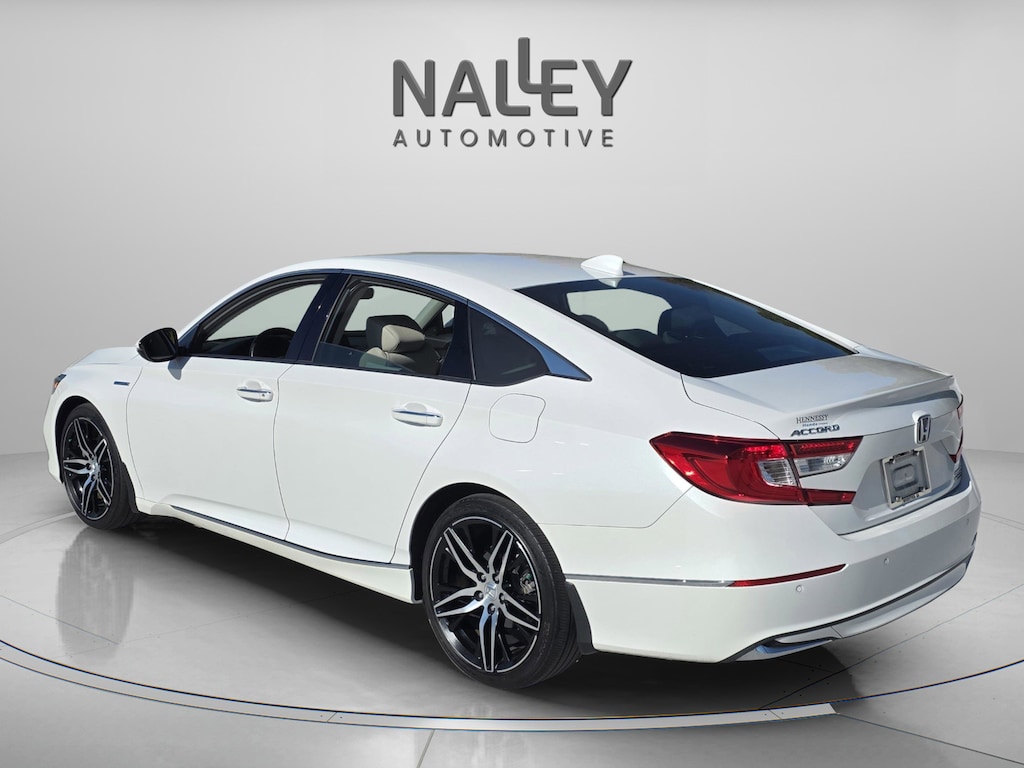 Used 2022 Honda Accord Hybrid Touring Sedan