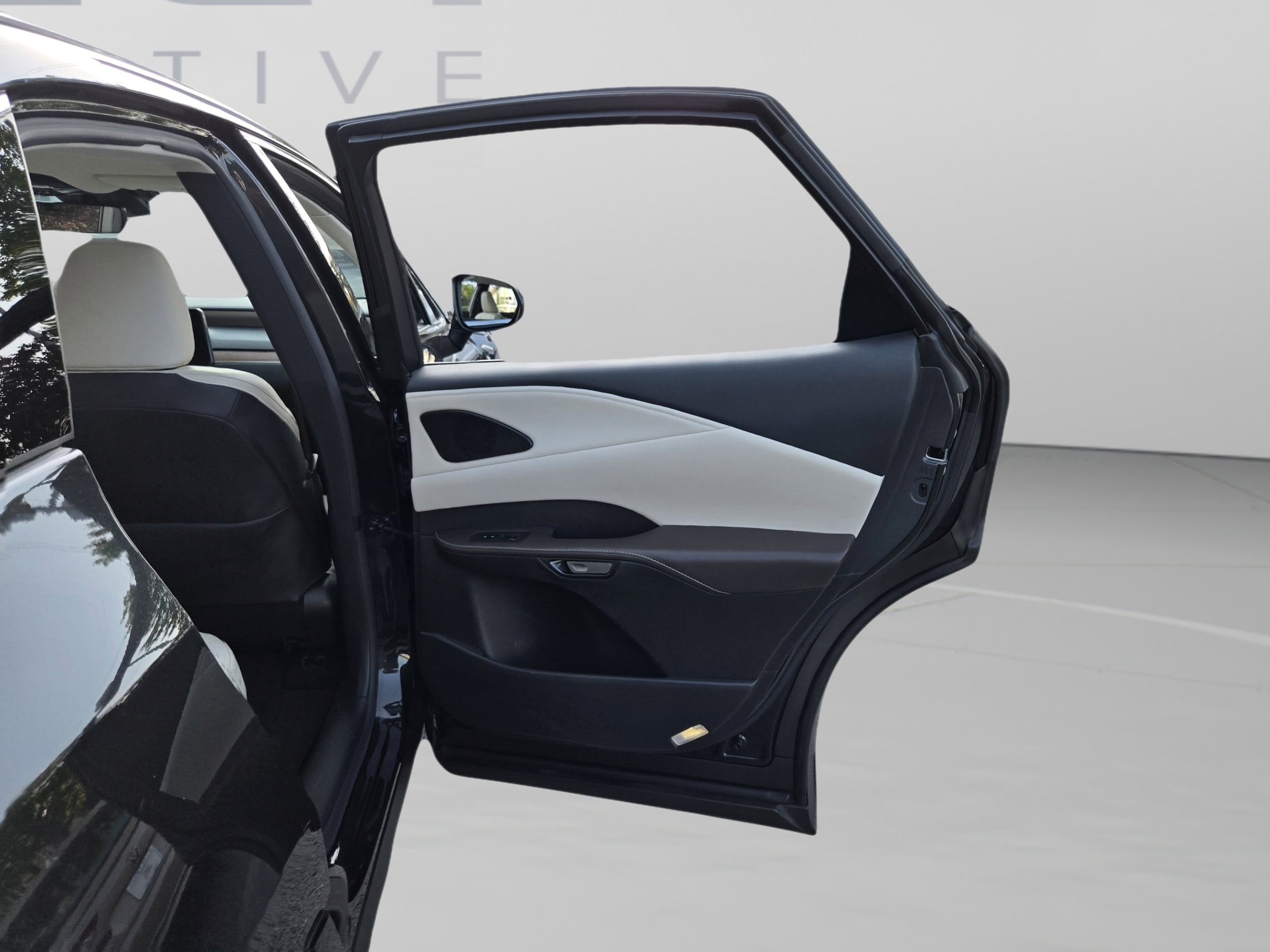 2023 Lexus RX 350 - Photo 16