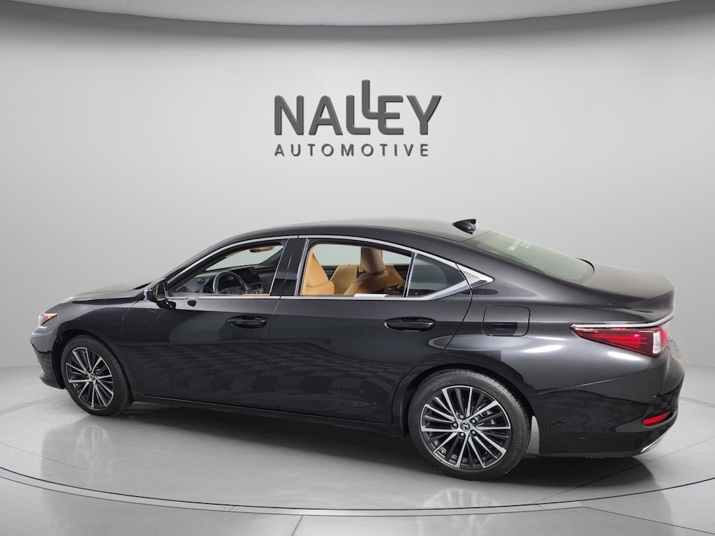 Certified 2025 Lexus ES 350 Base Sedan