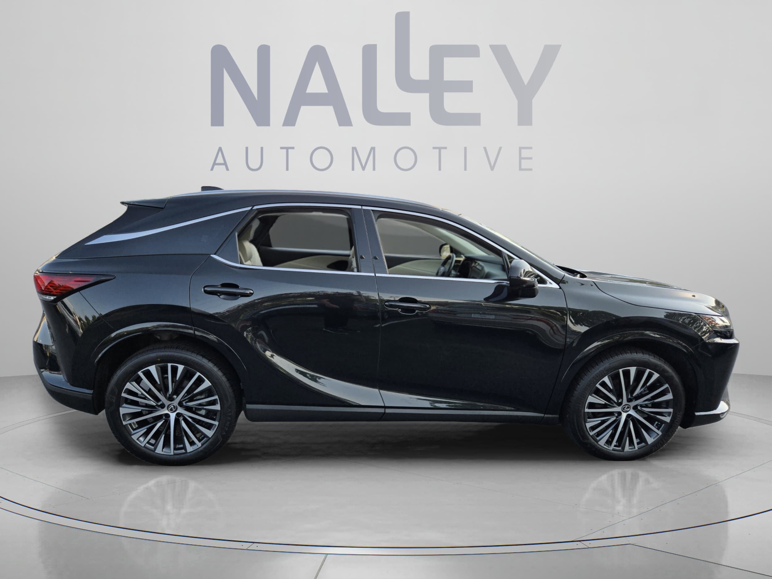 2023 Lexus RX 350 - Photo 7