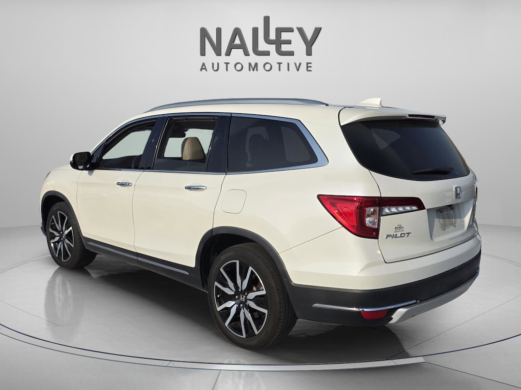 Used 2019 Honda Pilot Touring 8-Passenger FWD SUV