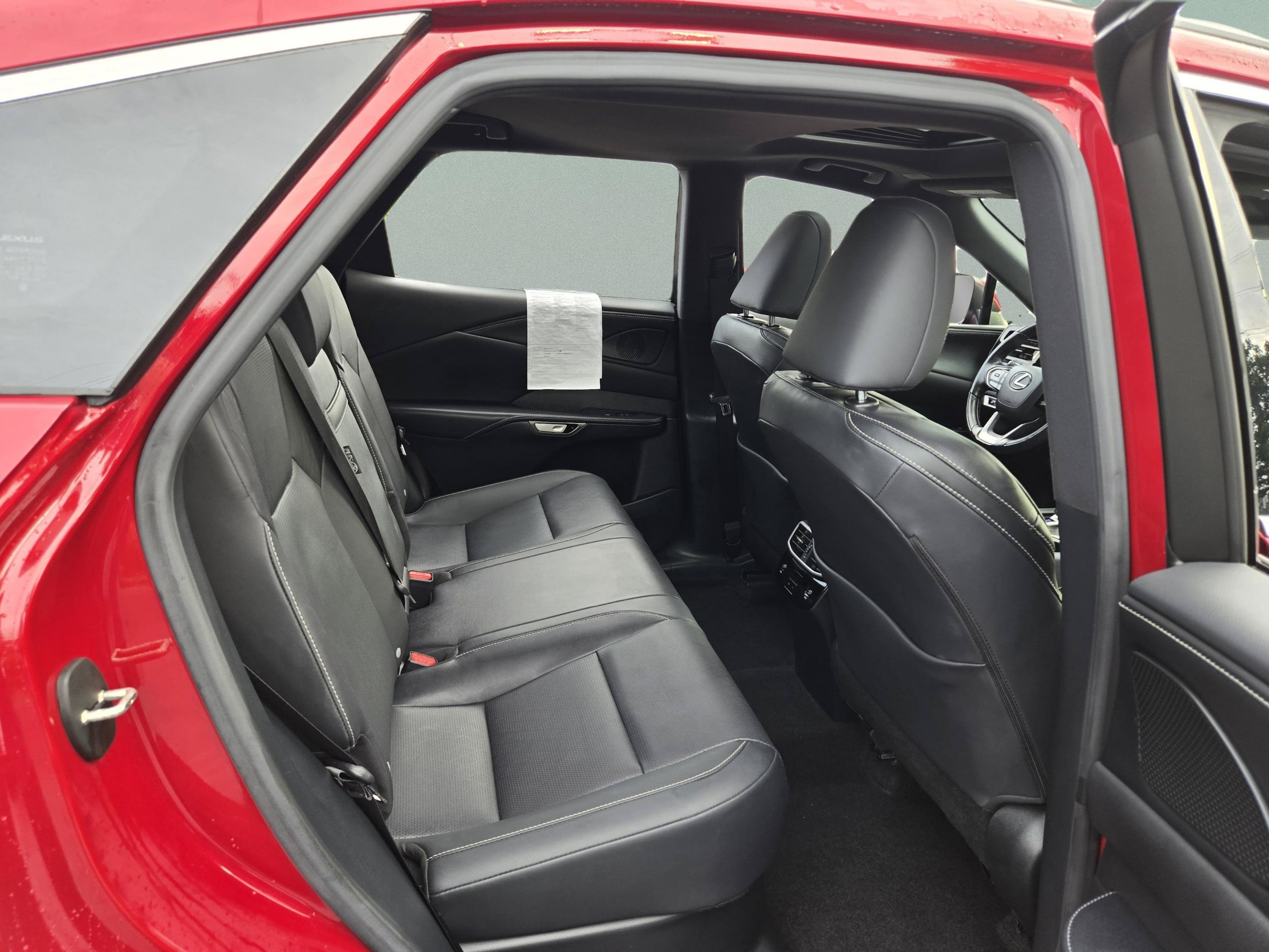 2023 Lexus RX 350 - Photo 26