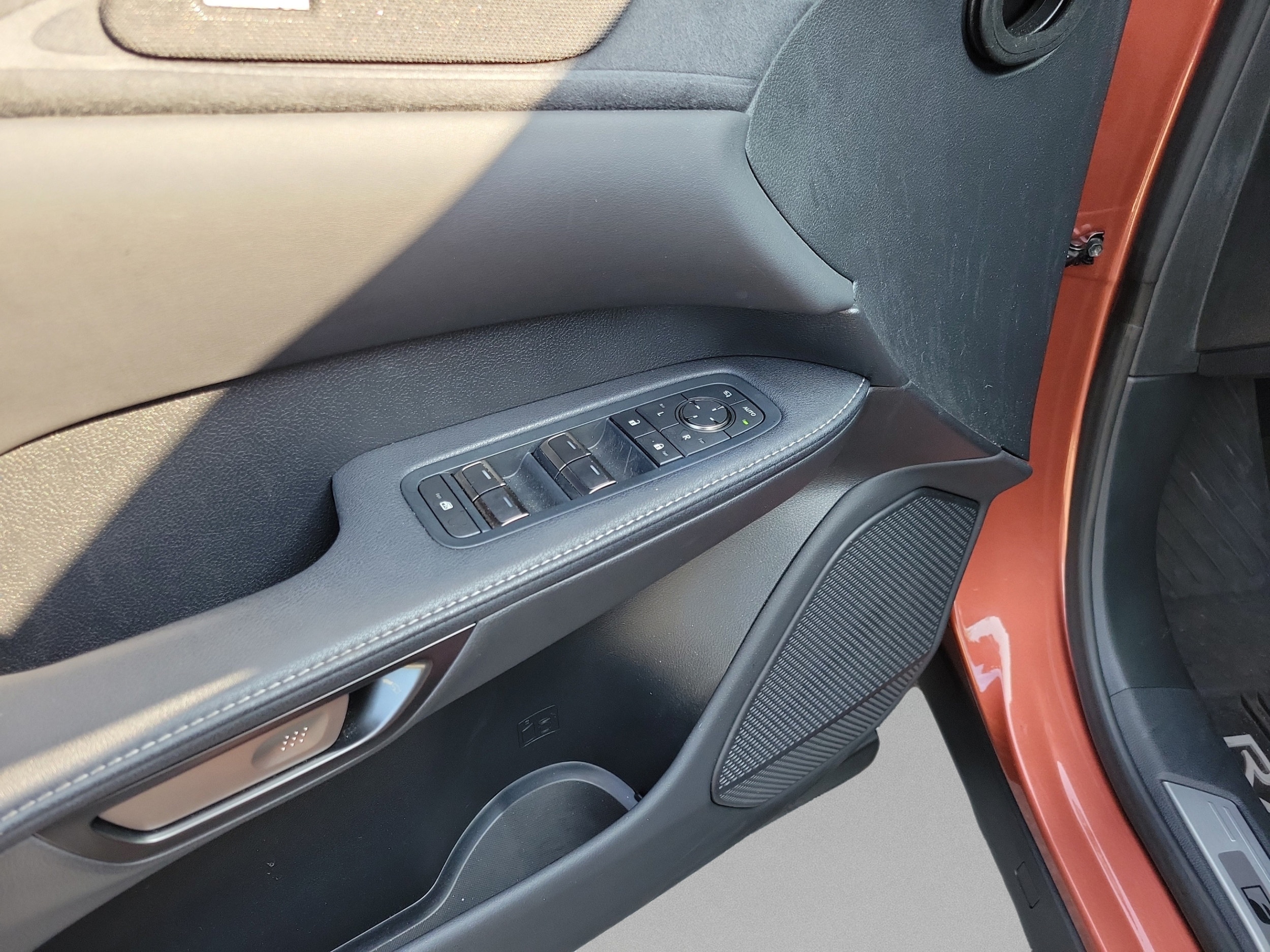 2023 Lexus RX Hybrid 500h - Photo 8