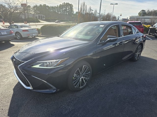 2025 Lexus ES 350's photo
