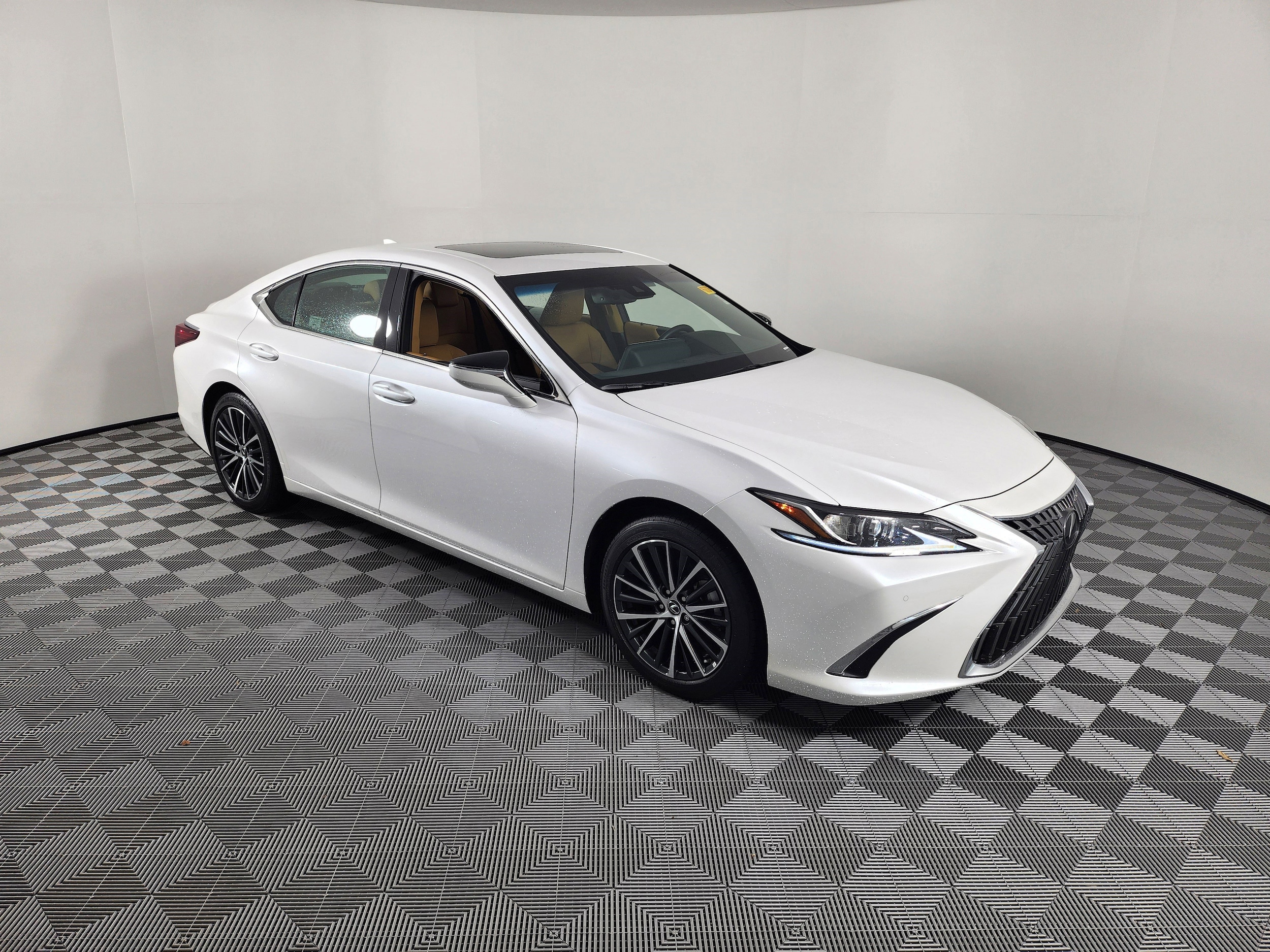 2025 Lexus ES 350 Base