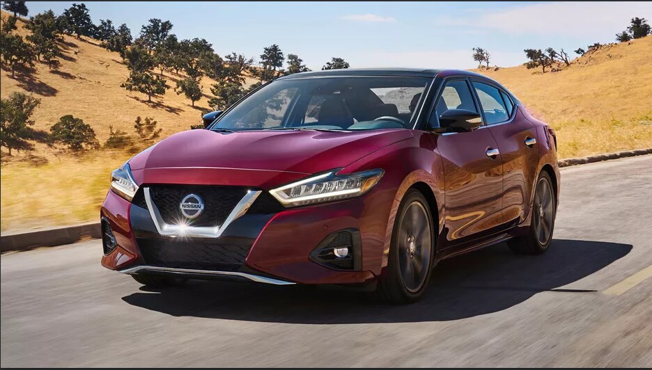 nissan max.PNG