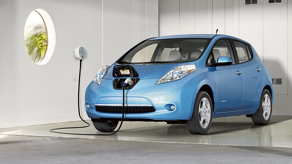 nissanleaf.jpg