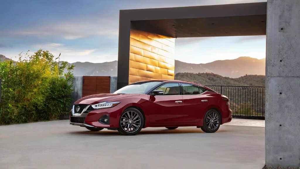nissan maxima car.PNG
