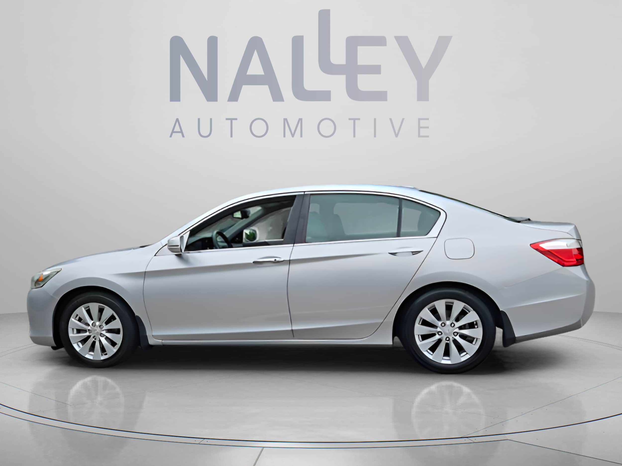 Used 2014 Honda Accord EX-L with VIN 1HGCR2F81EA122462 for sale in Roswell, GA
