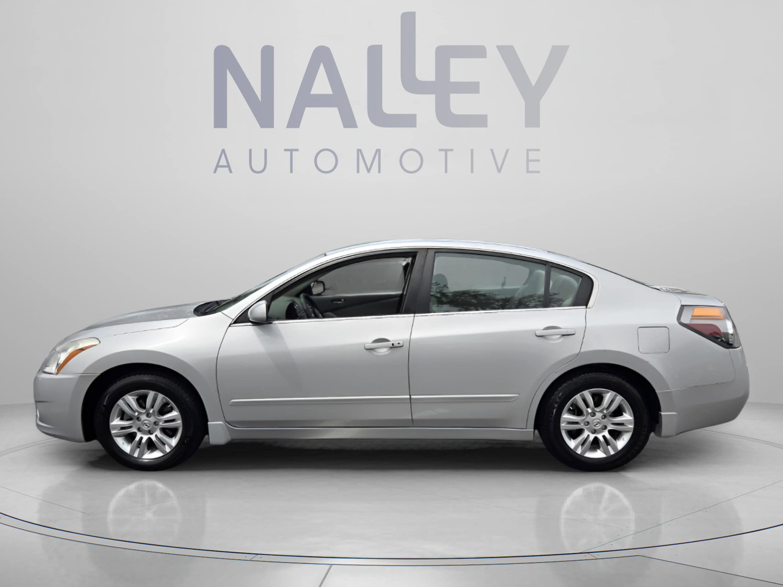 Used 2011 Nissan Altima S with VIN 1N4AL2AP4BN515923 for sale in Roswell, GA