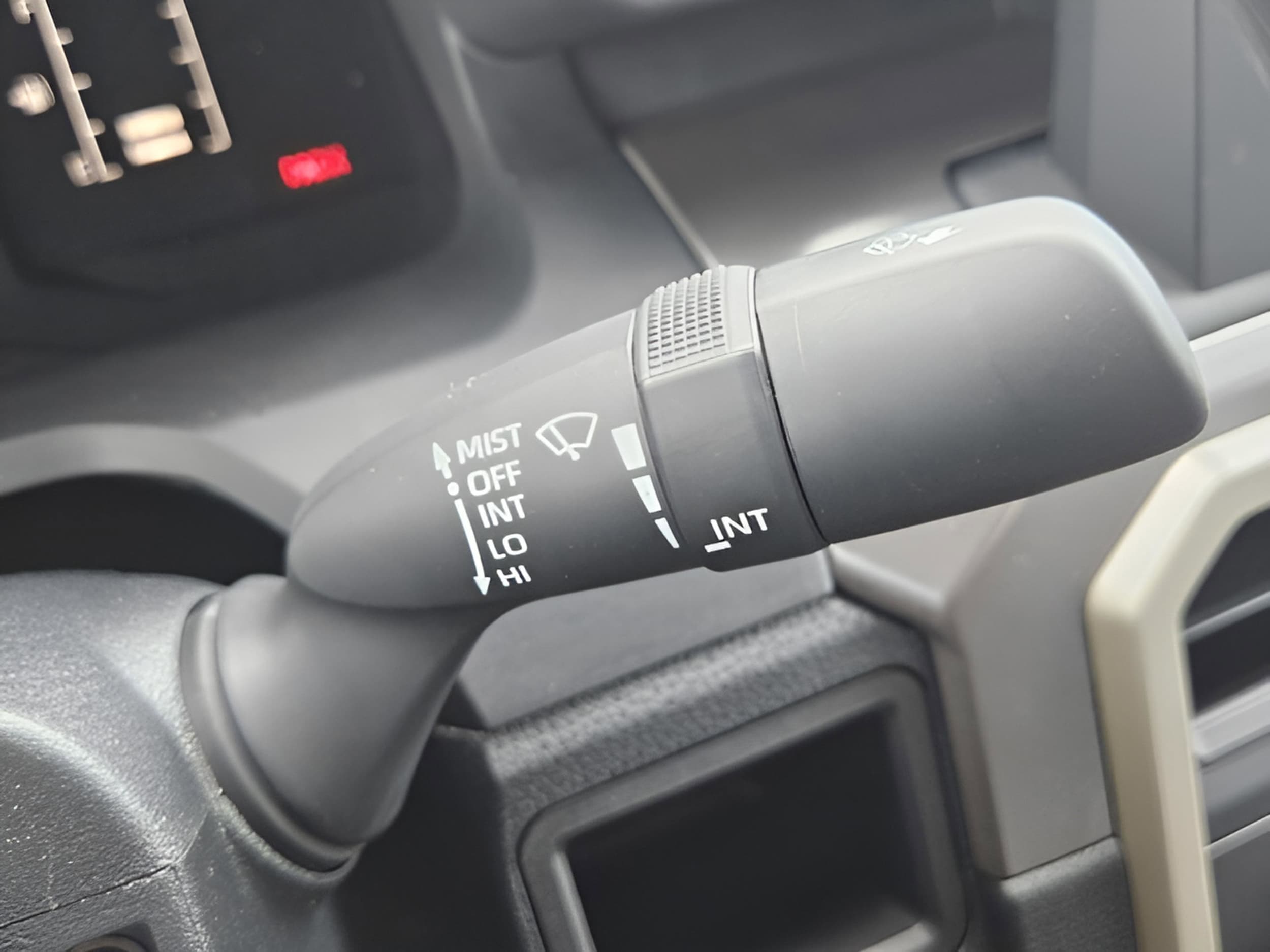 2025 Toyota Tundra Platinum - Photo 19