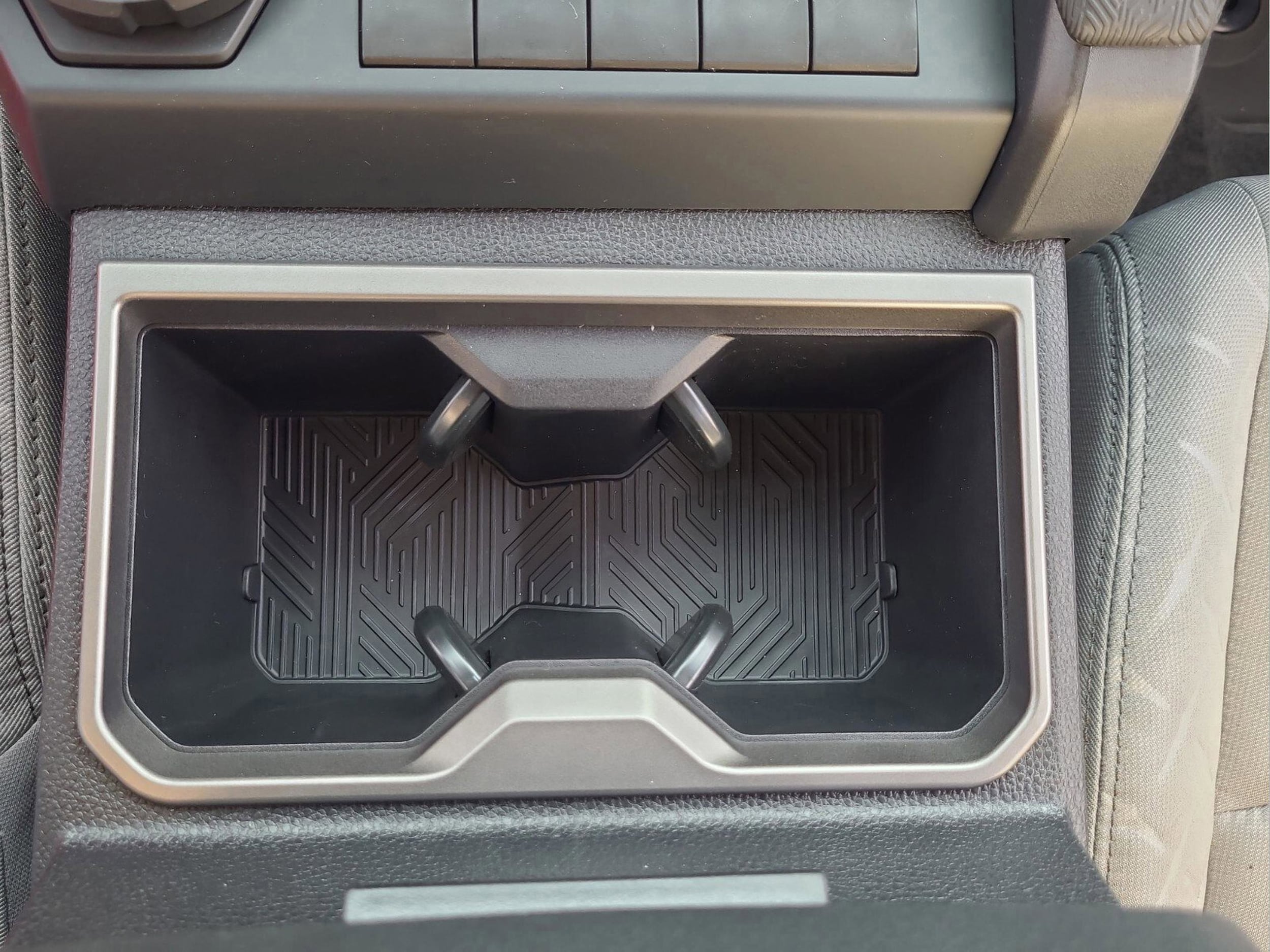 2026 Toyota Tacoma SR5 - Photo 41