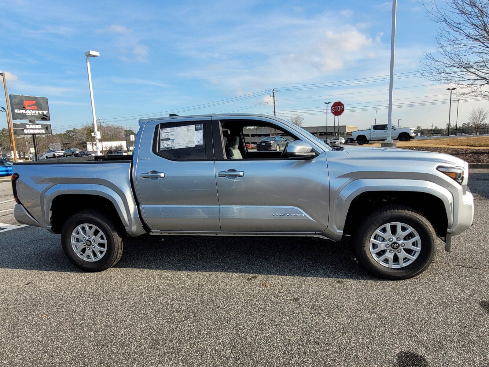 2026 Toyota Tacoma SR5 - Photo 32