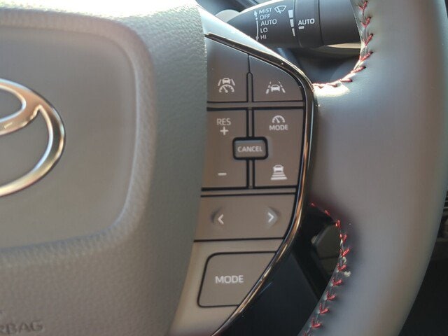 2026 Toyota Prius Plug-in Hybrid XSE - Photo 21
