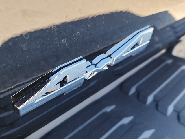 2025 Toyota Tundra SR5 - Photo 12