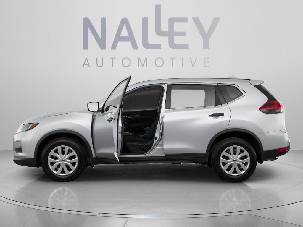 Used 2018 Nissan Rogue SV SUV