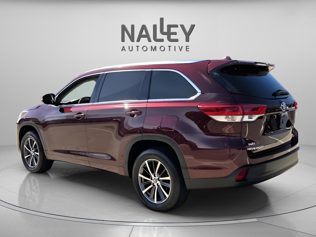 Used 2017 Toyota Highlander XLE SUV