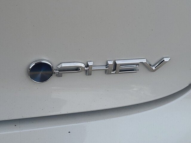 2026 Toyota Prius Plug-in Hybrid XSE Premium - Photo 34