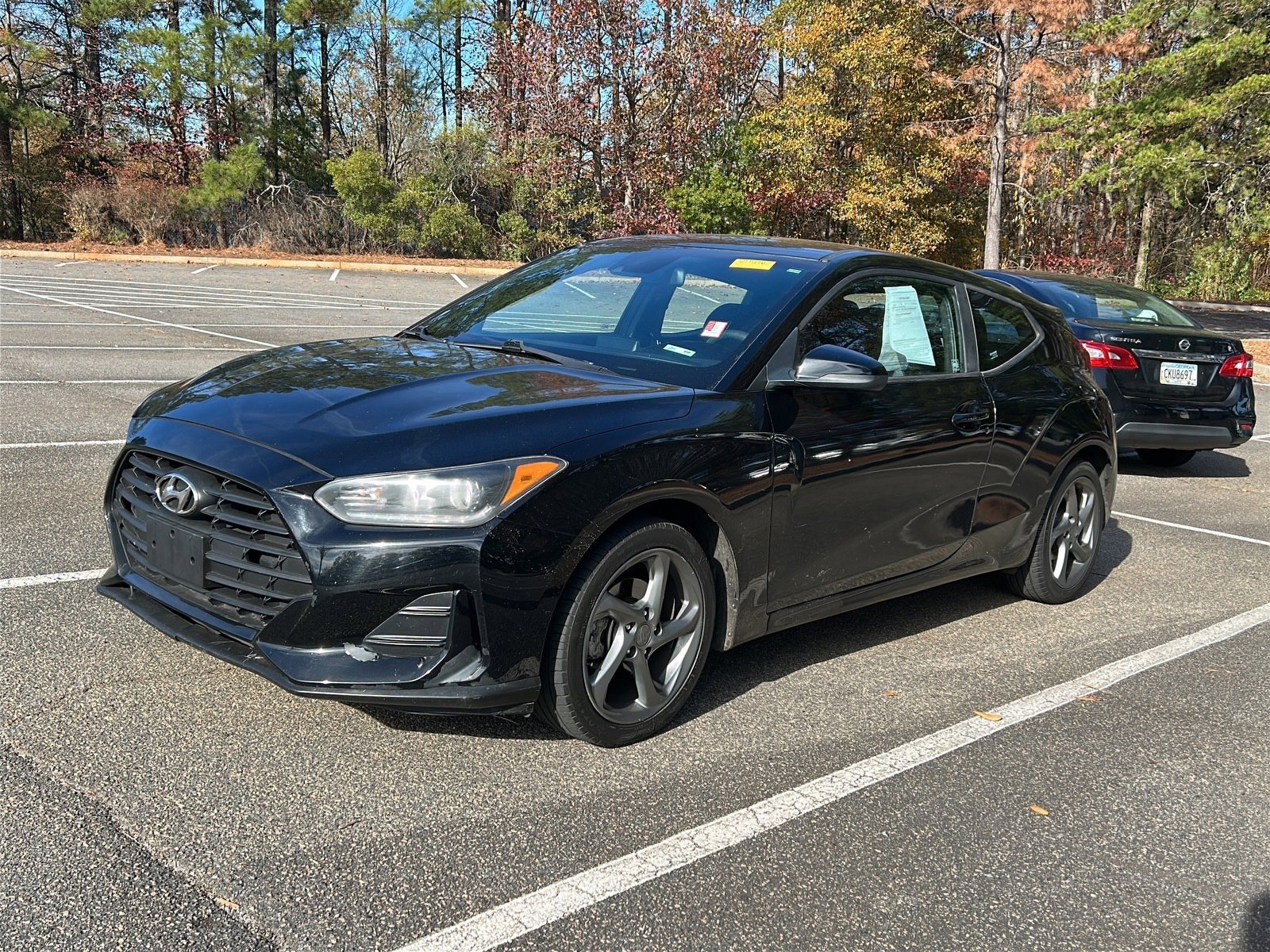 2019 Hyundai Veloster 2.0L Premium photo 3