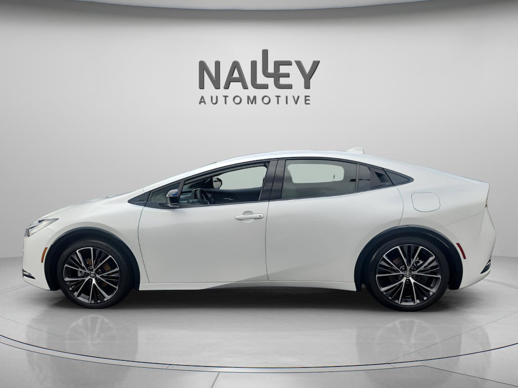 Used 2024 Toyota Prius XLE Hatchback